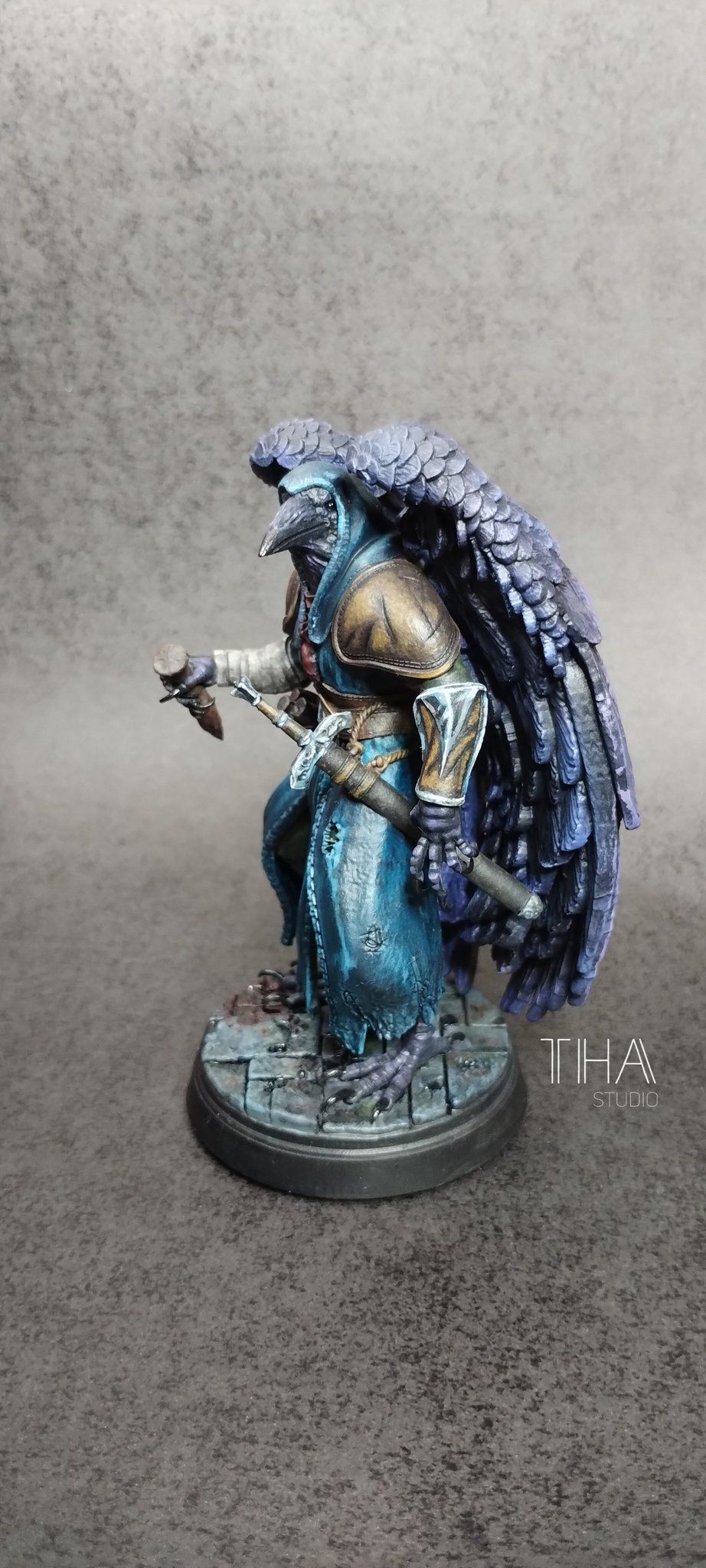 Henriette, the Wereraven.