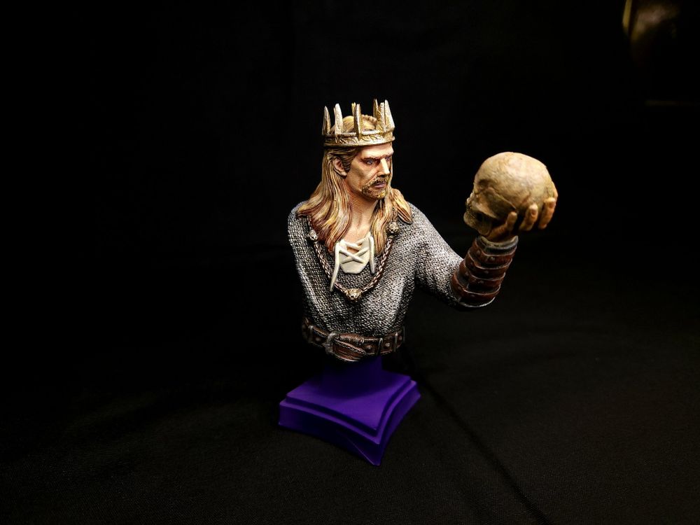 The Shady Noble - Bust