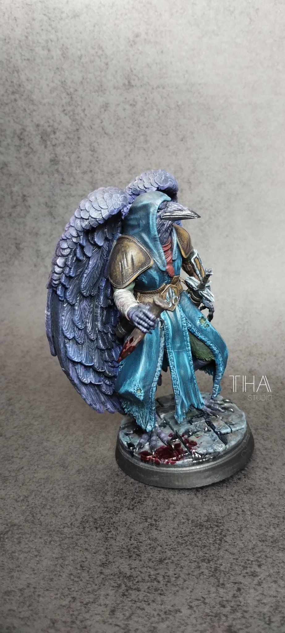 Henriette, the Wereraven.