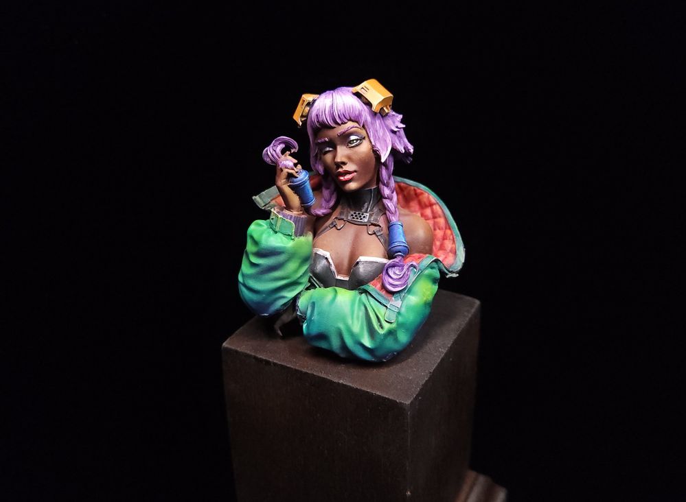 Alice Cross - Bust