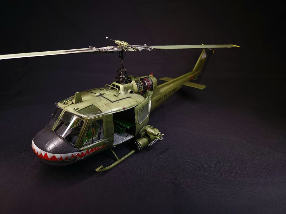 Bell UH-1C