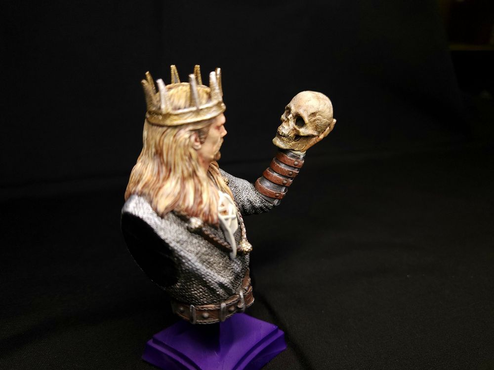 The Shady Noble - Bust