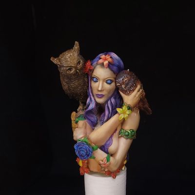Dryad bust