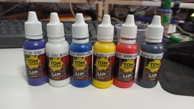 Linha UP da Tom Colors