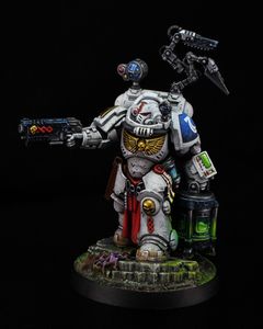 Apothecary Biologis - Space Marines