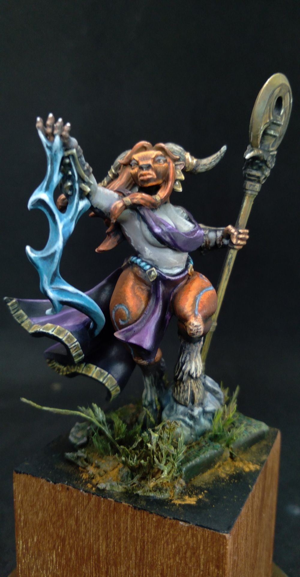 Taura, The Oracle
