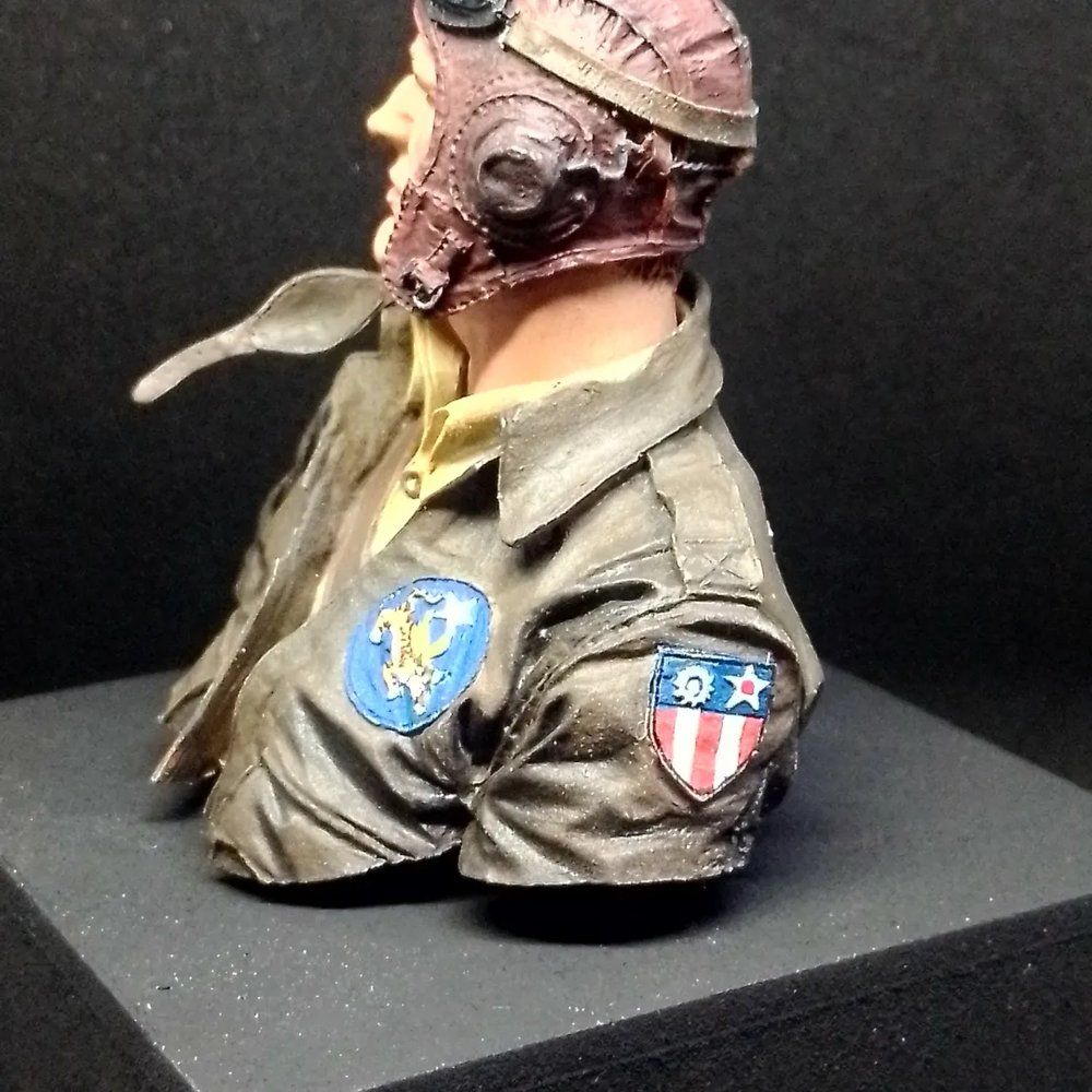 Flying Tiger 1/8 - Young Miniature