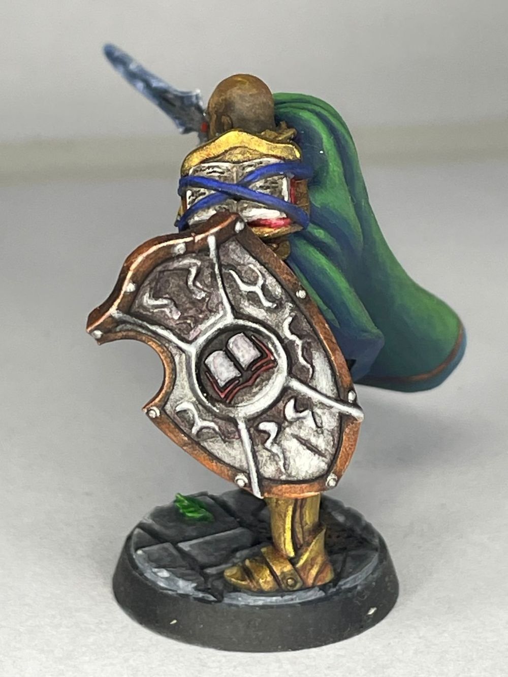 10 - Paladino