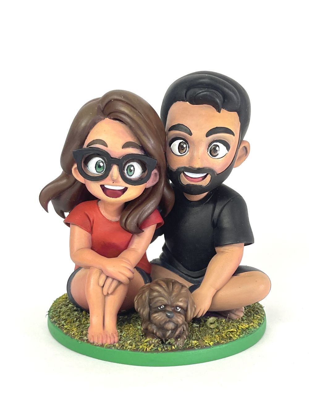 Casal Chibi e seu cachorro Chiwe