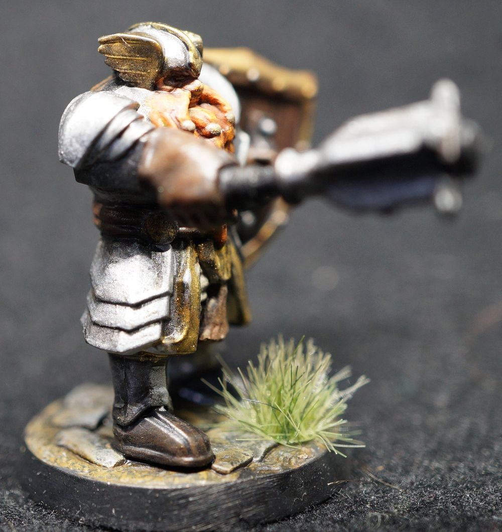 HJALGRUM - Dwarf Cleric