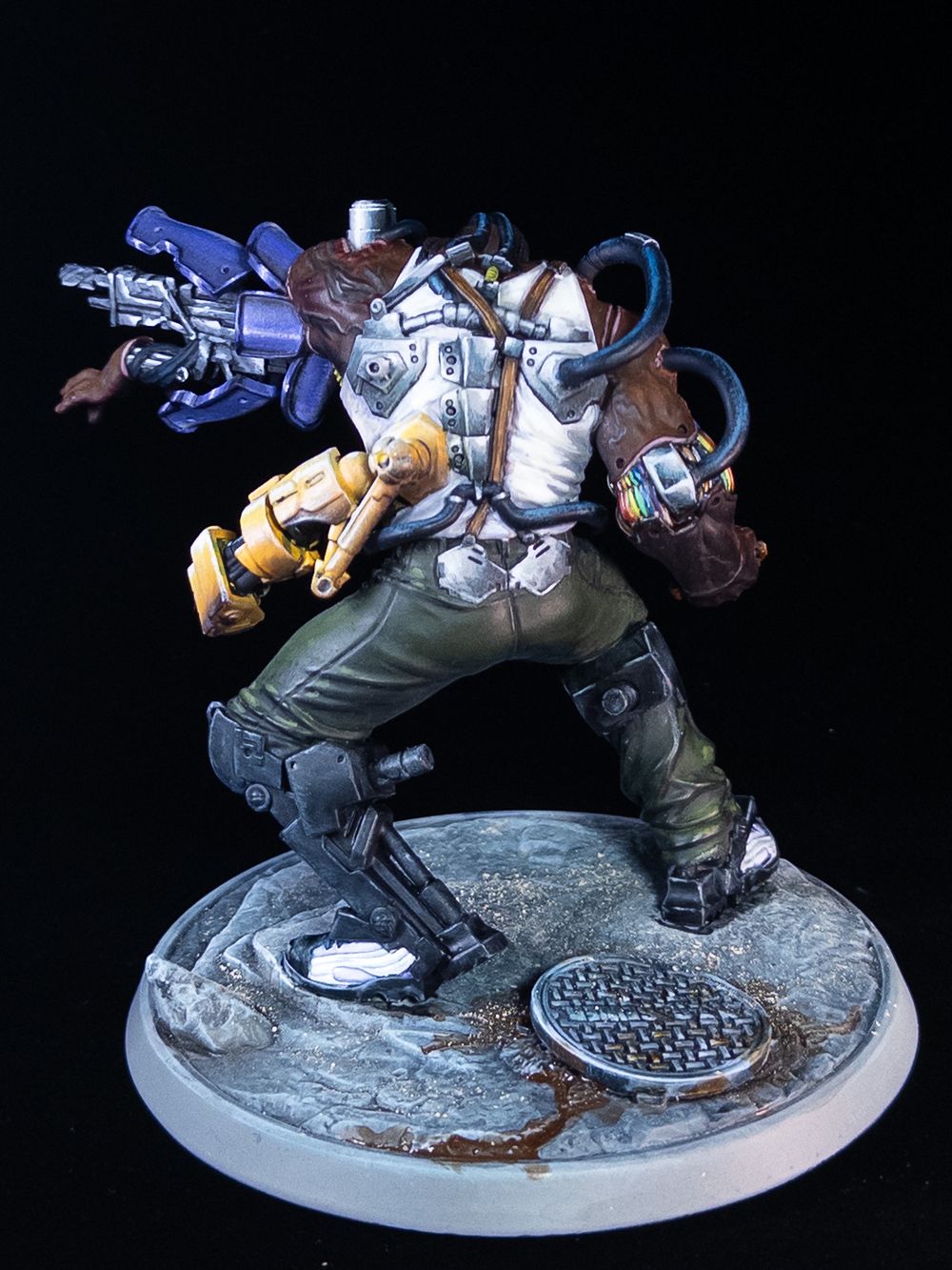 Steel-Arms Bruccelli - Neon Shadows