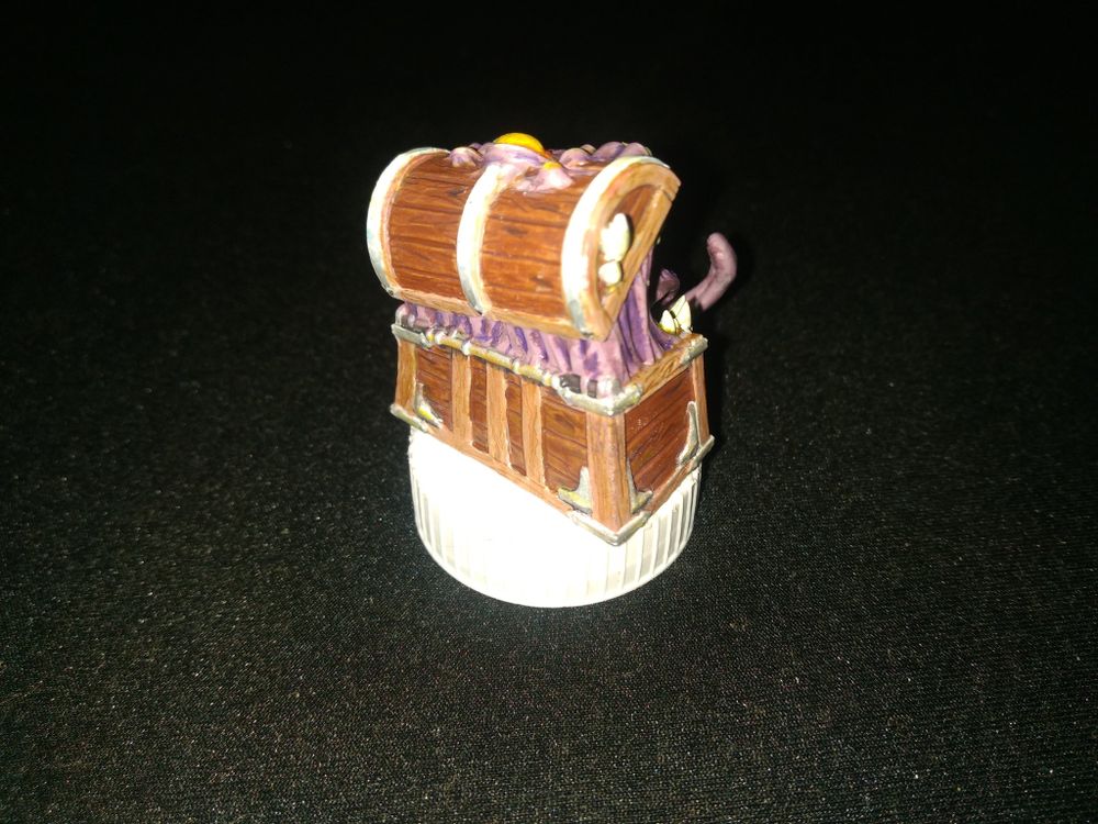 Treasure Chest Mimic Dungeons and Dragons