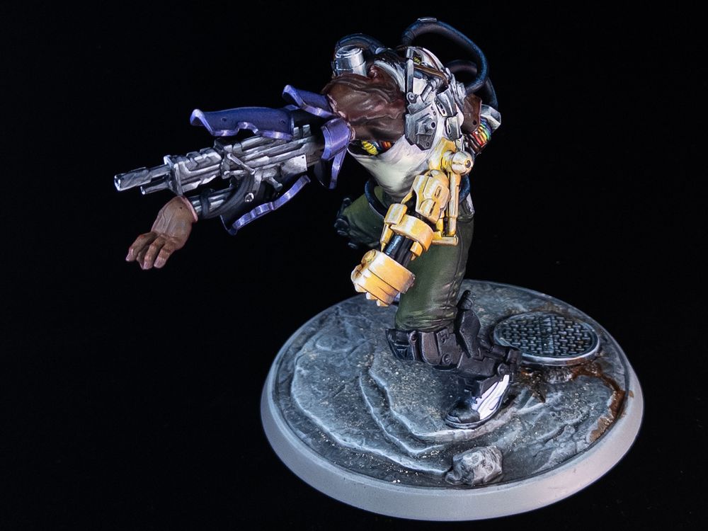 Steel-Arms Bruccelli - Neon Shadows