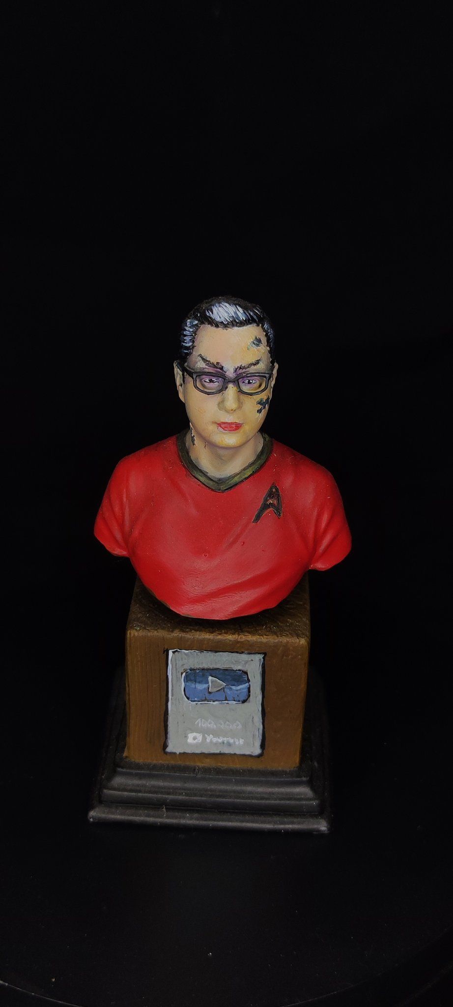 ÁTILA BUST