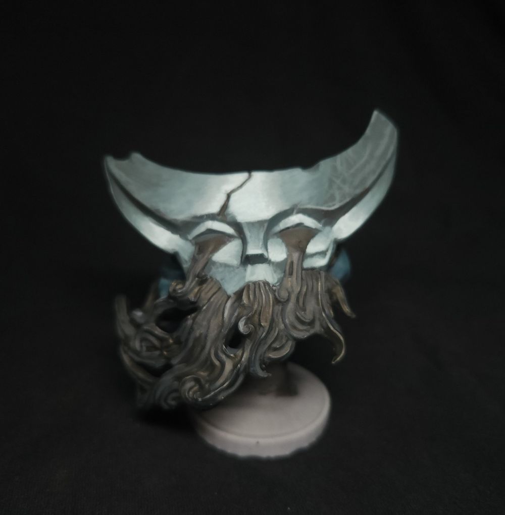 Busto do yorick pintado