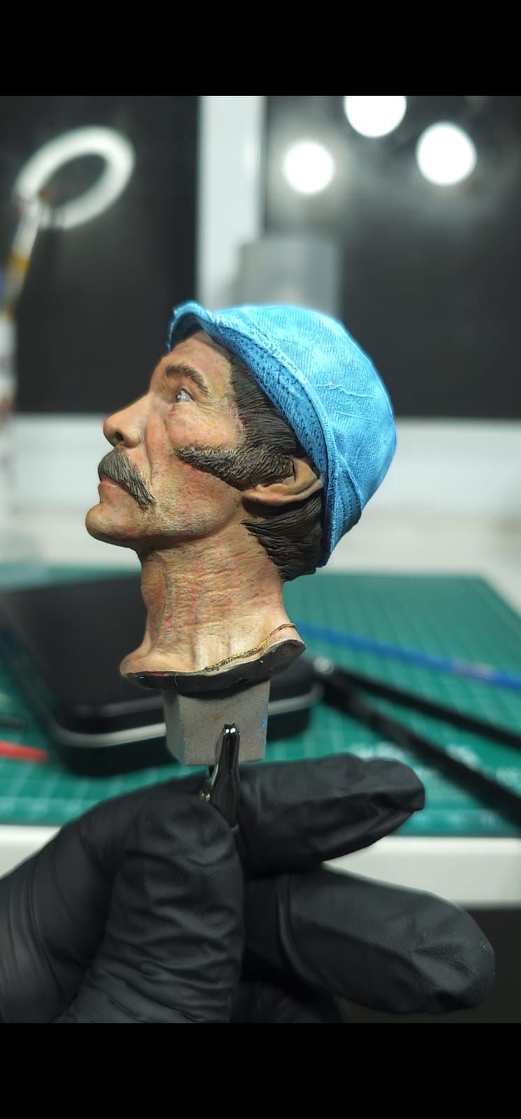 Pintura da Head do incônico Seu Madruga