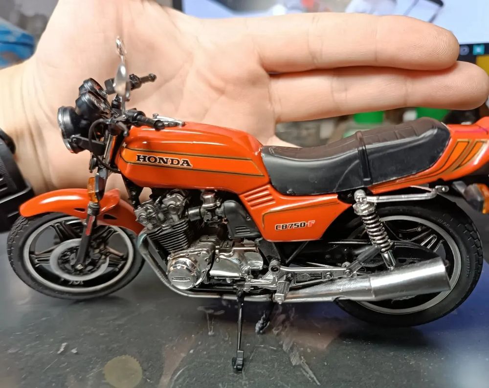 Honda CB750f