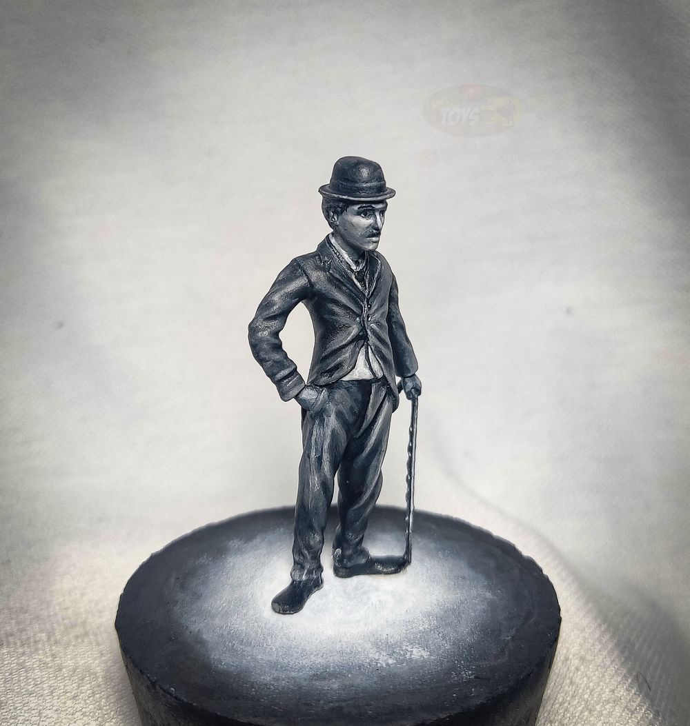Charlie Chaplin