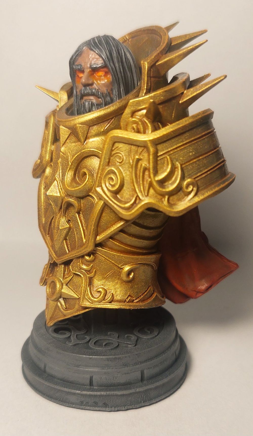 Keldorn, Sun's Vanguard (Human Paladin)